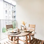 Easylife - Apartment With Terrace And Comfort